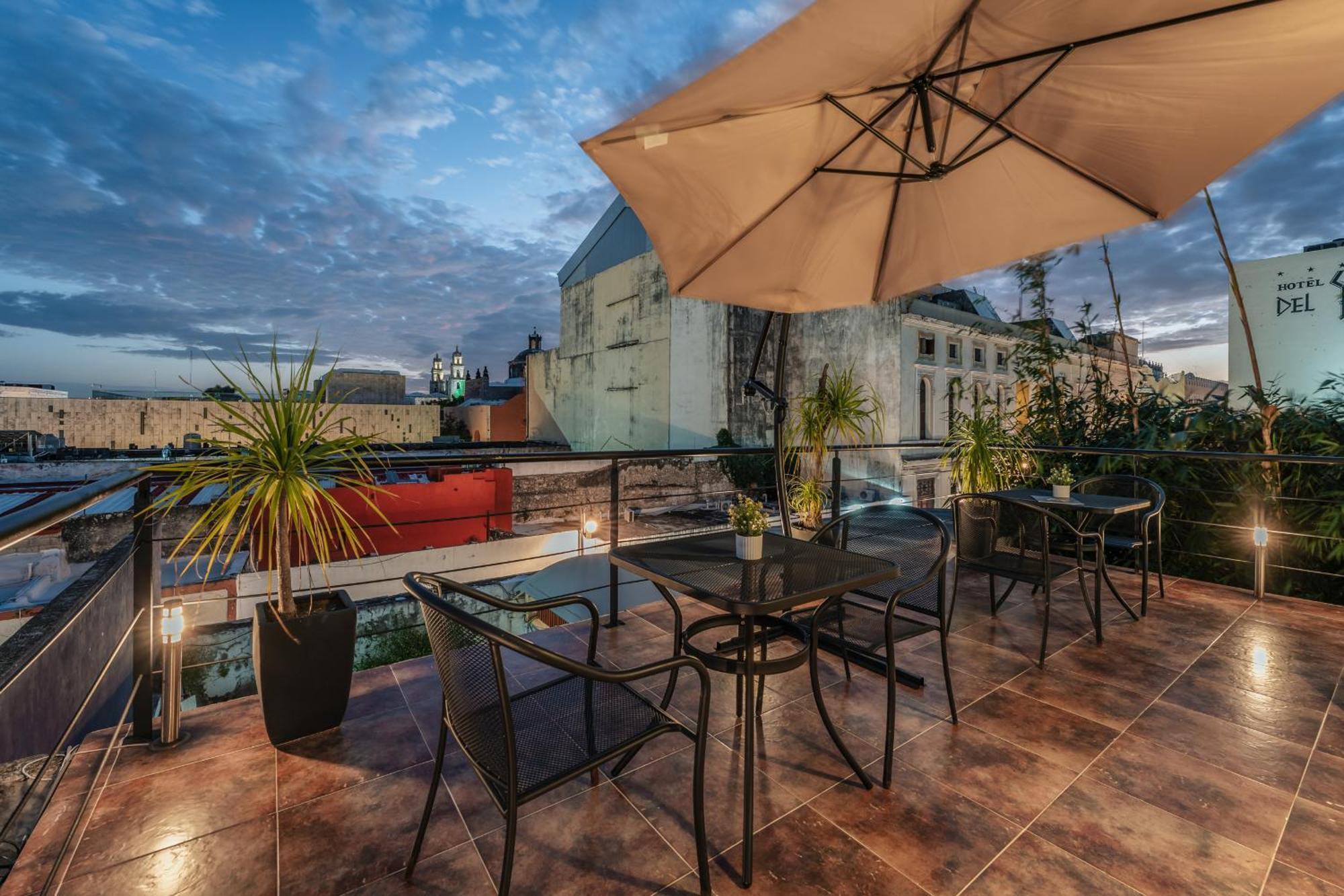 Hotel Casa Nova, Мерида Экстерьер фото
